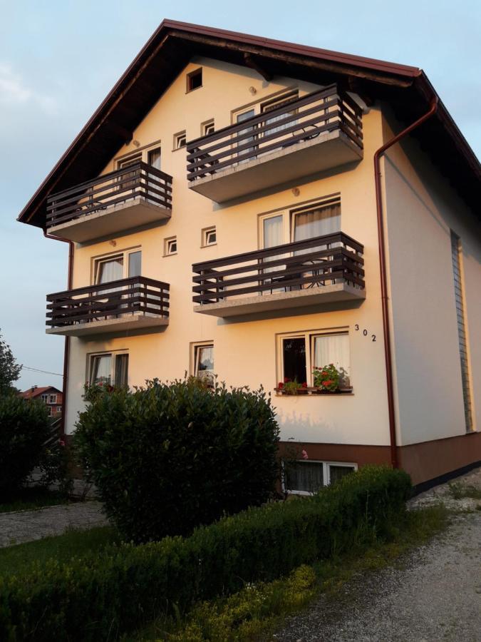 M&N Zafran Hotel Grabovac  Bagian luar foto