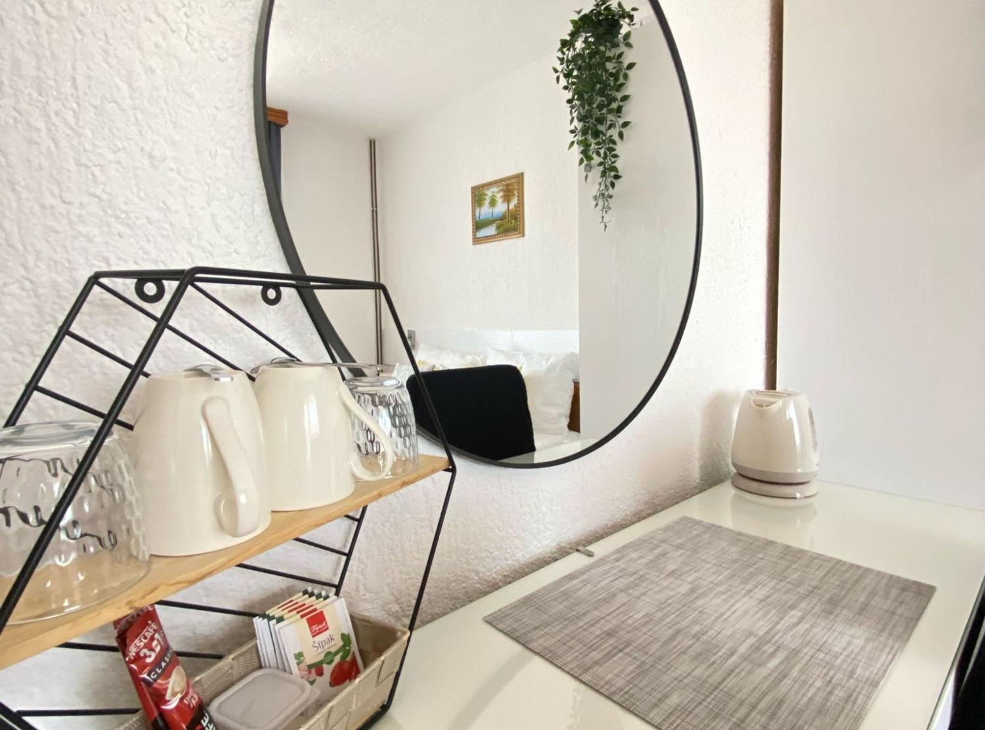 M&N Zafran Hotel Grabovac  Bagian luar foto