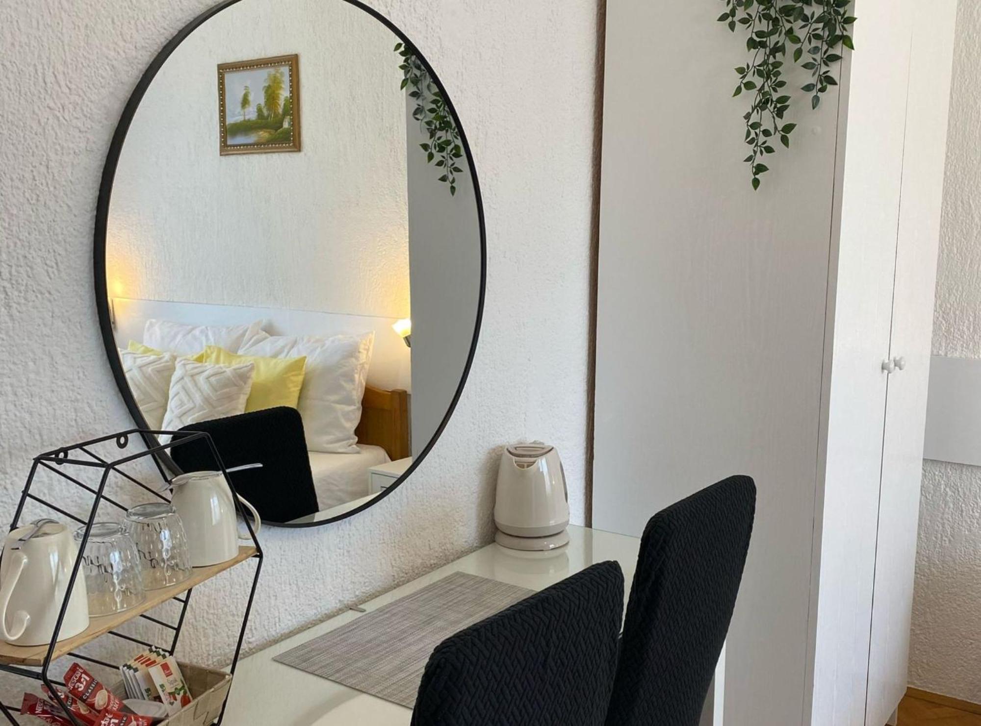 M&N Zafran Hotel Grabovac  Bagian luar foto